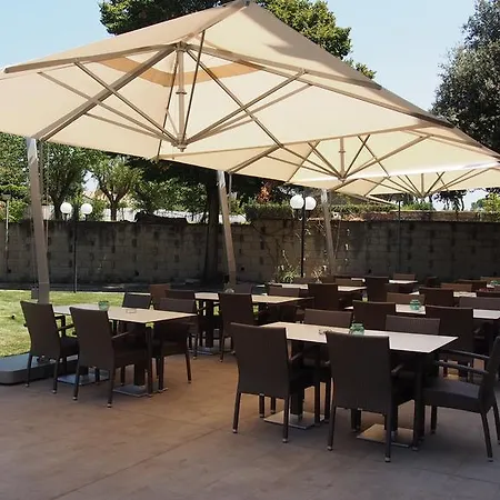 فندق Kolping Casa Domitilla 3*