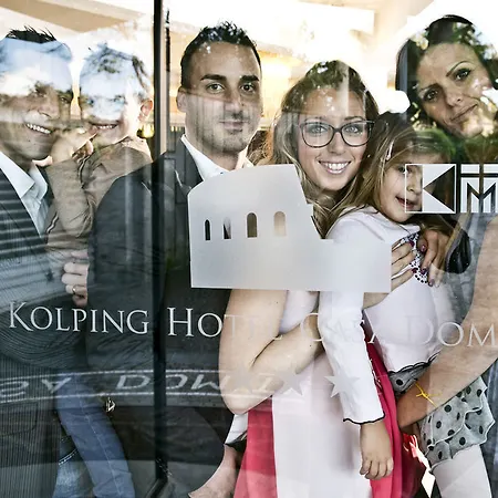 Kolping Casa Domitilla فندق 3*