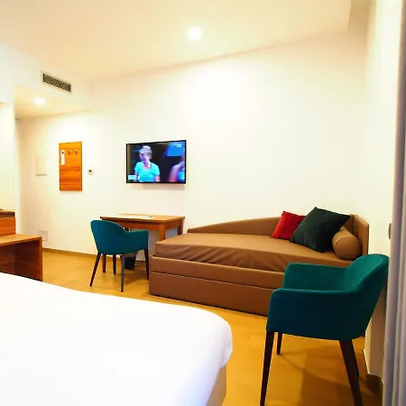 Kolping Casa Domitilla 호텔 3*