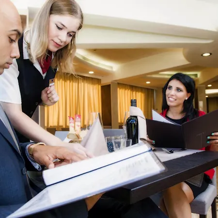 Kolping Casa Domitilla 호텔 로마