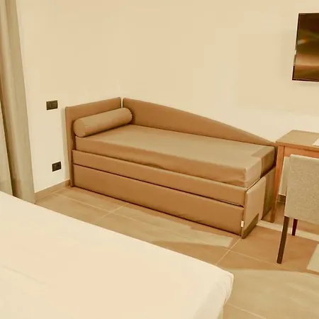 Kolping Casa Domitilla 호텔