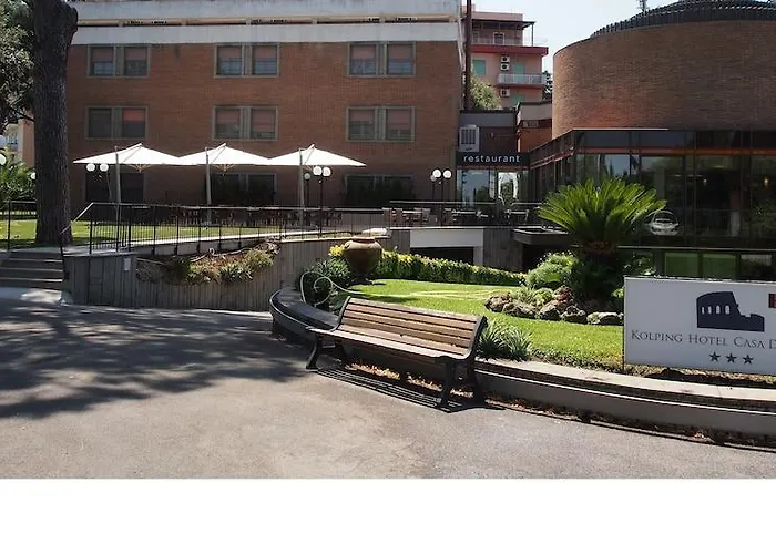 Kolping Casa Domitilla Hotel Řím